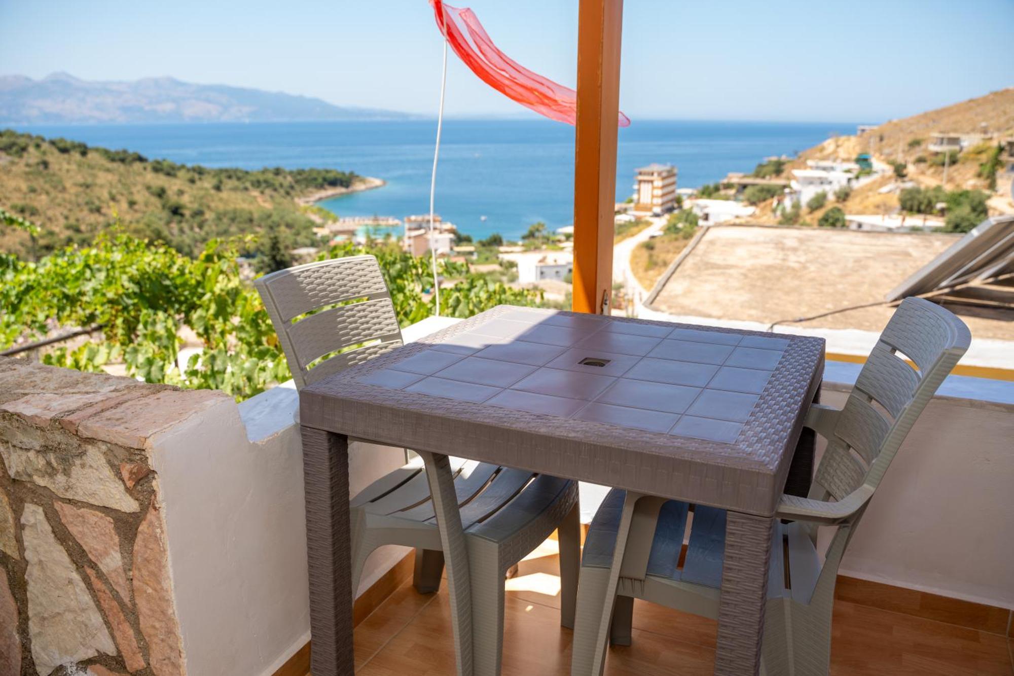 Laa Melossa Sarandë Exterior foto